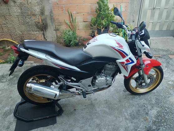 HONDA CB 300R HONDA CB 300R